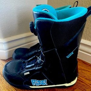 Ride Men’s snowboard boots size 7